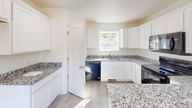 Building Photo - 124 E Sunset Cove Ln