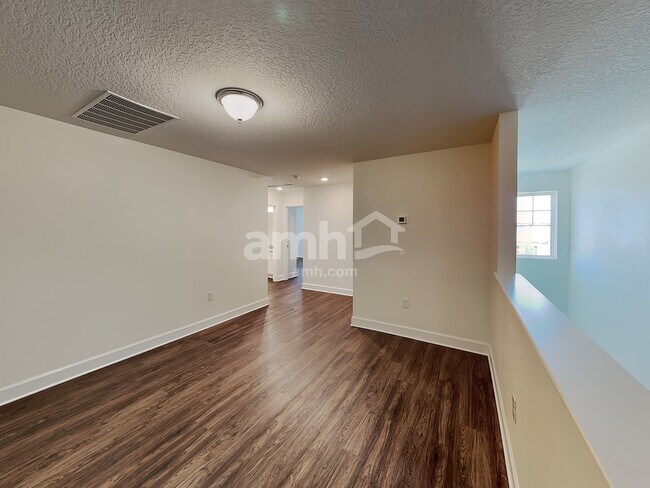 Building Photo - 4607 Reisswood Lp