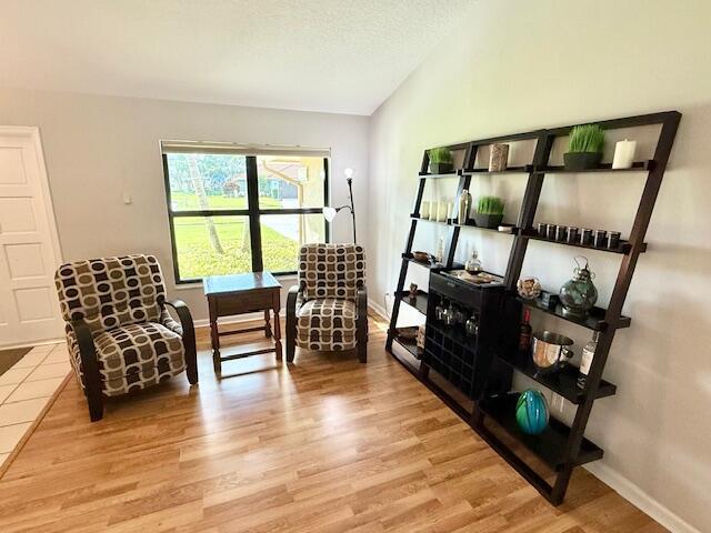 Building Photo - 1919 Lindsey Ct