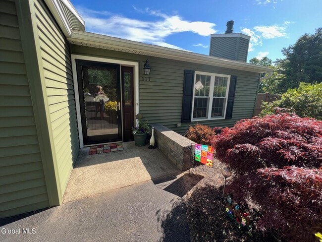 Building Photo - 111 Stone Ridge Ct