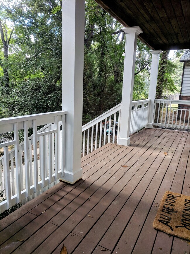 Building Photo - 964 Hank Aaron Dr SE