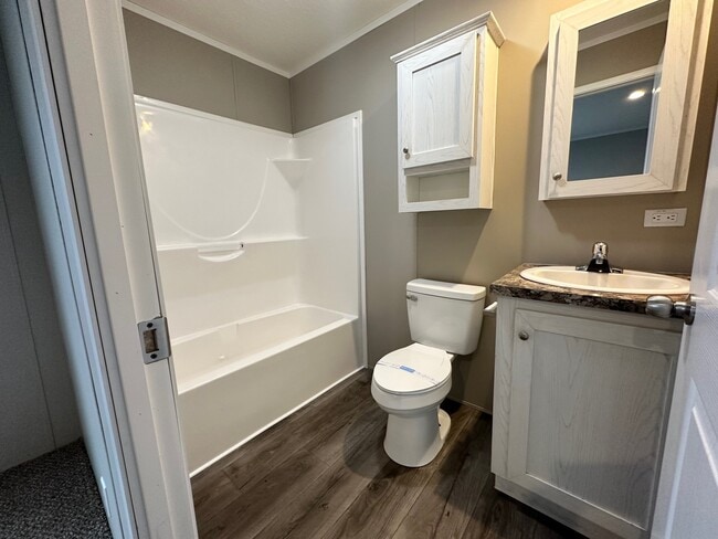 Building Photo - 555 Delaware