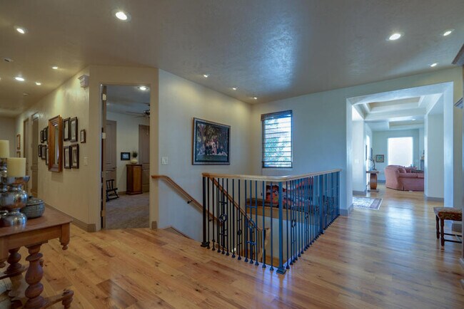 Building Photo - Stunning Luxury Home in Green Springs with...