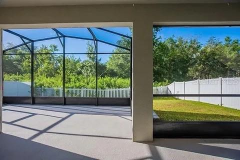 Building Photo - 4444 Desert Rose Ave