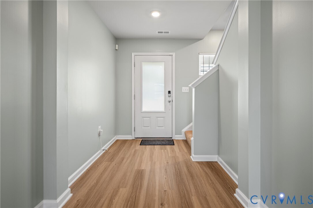 Building Photo - 2854 Meadowview Blvd