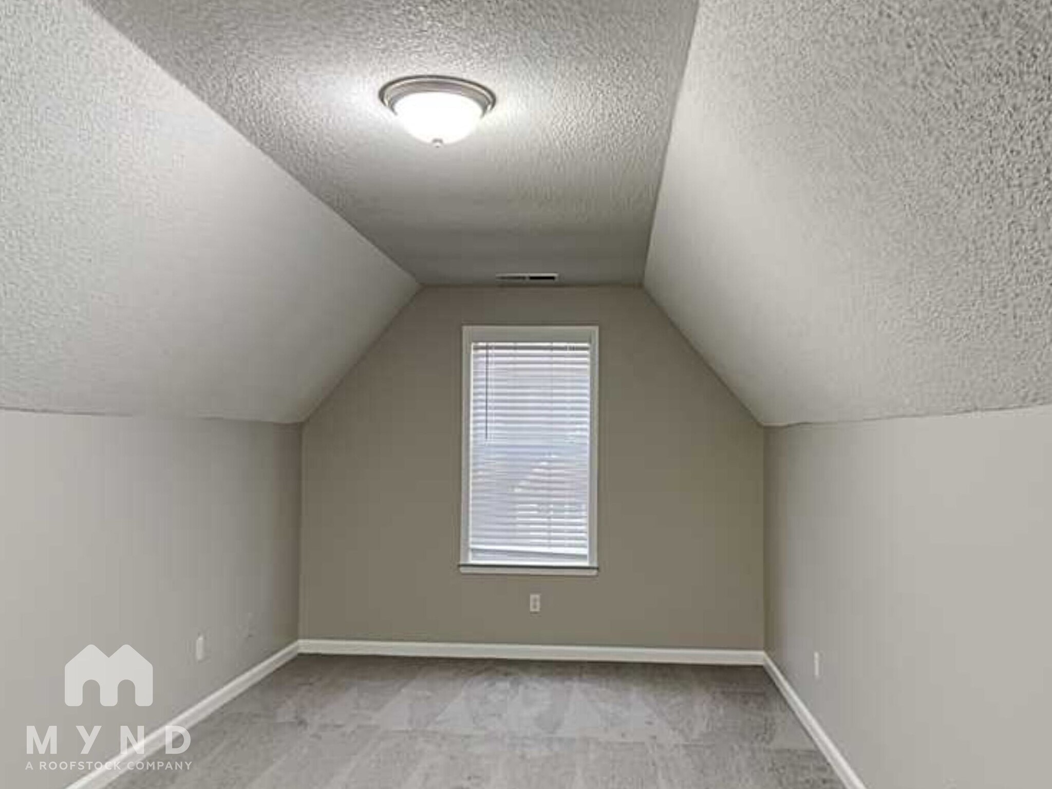 Building Photo - 1078 Nolan Ln