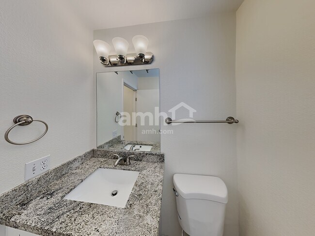 Building Photo - 9516 Fox Forest Ave