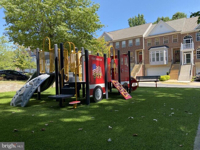 Building Photo - 5974 Wescott Hills Way