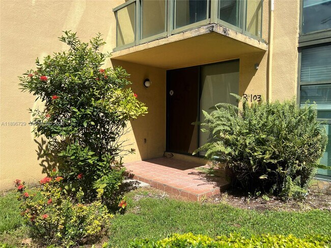 Building Photo - 11780 SW 18th St