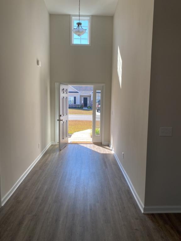 Building Photo - 208 Lakota Lp