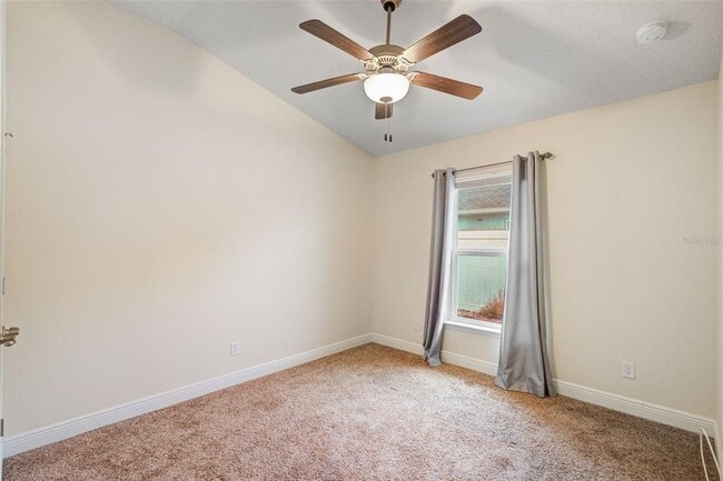 Building Photo - 1130 Sabine Ln