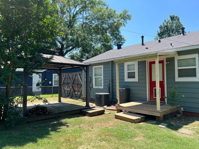 Building Photo - 4306 Orange St