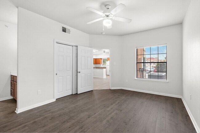 Building Photo - 6160 Eckhert Rd