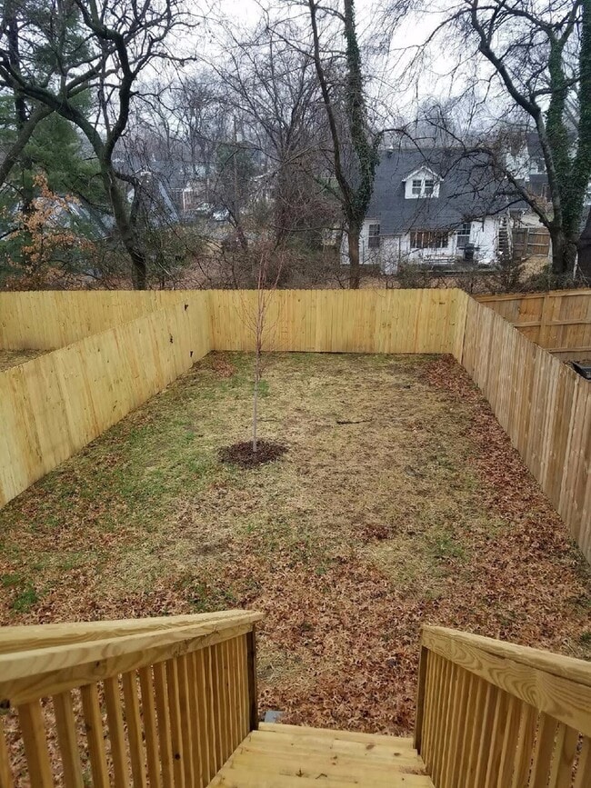 Building Photo - Beautiful East Nashville Home