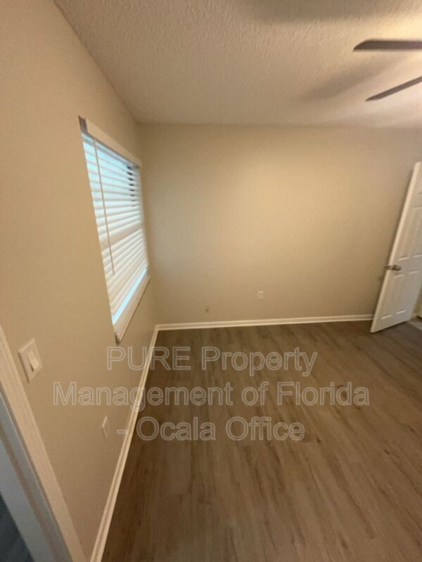 Building Photo - 3135 SW 97th St