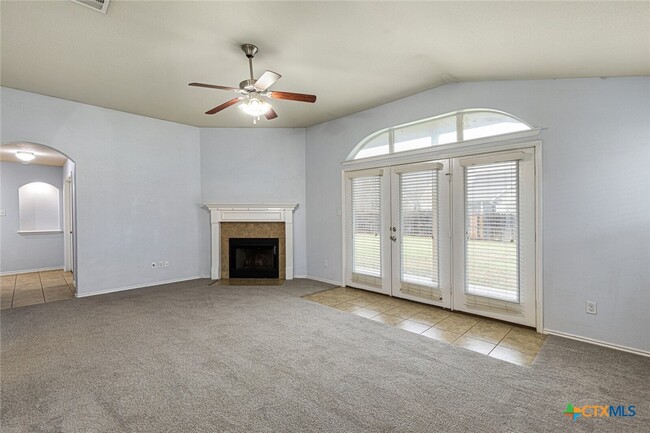 Building Photo - 5209 Ranch Meadow St