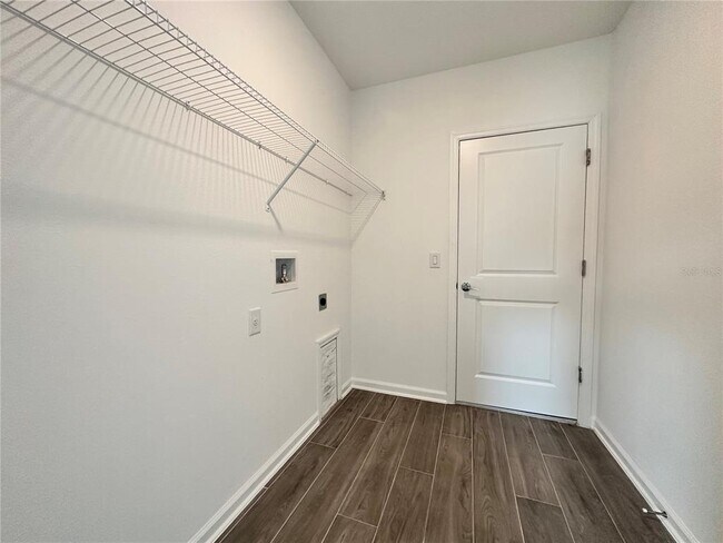 Building Photo - 309 Loch Ct