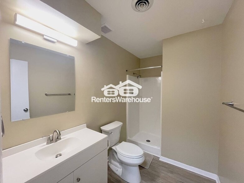 Building Photo - 1812 Delaney St