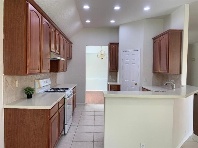 Building Photo - 20527 Spur Branch Ln