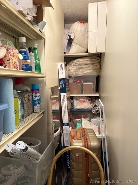 Building Photo - 8 Village Rd