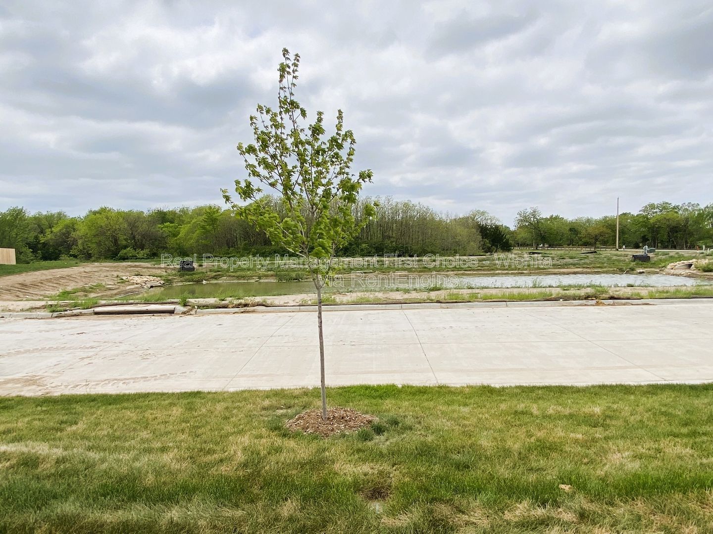 Building Photo - 5474 N Colburn Ct