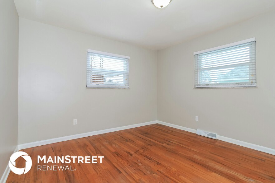 Building Photo - 1538 Shanley Dr