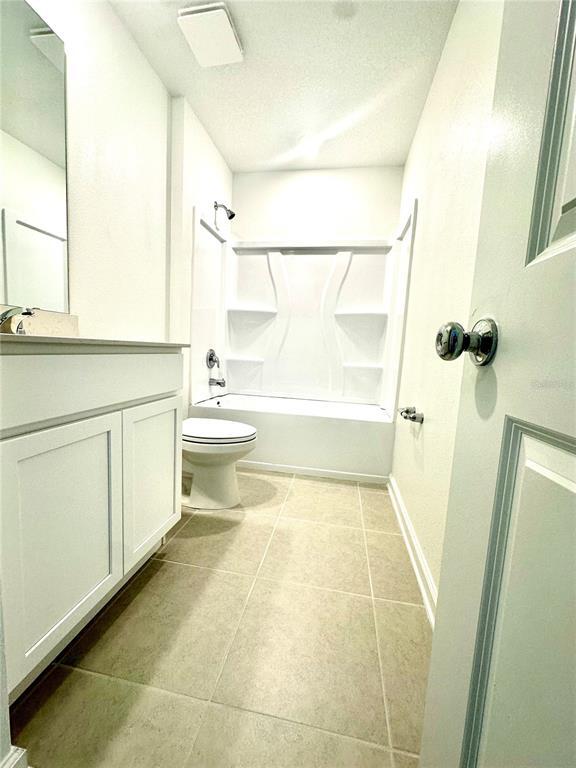 Building Photo - 3466 Howell Dr
