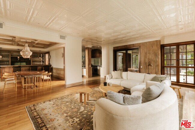 Building Photo - 1105 Rivas Canyon Rd