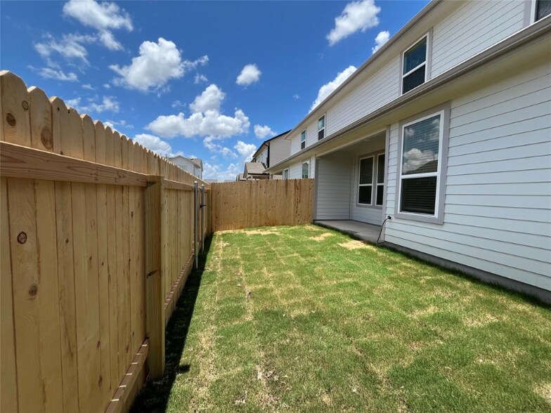 Building Photo - 8521 Wellspring Loop