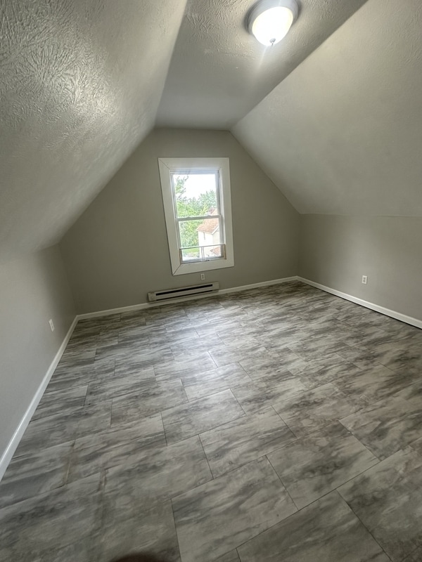 Building Photo - 12706 Soika Ave