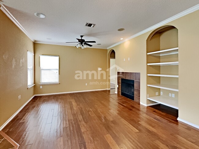Building Photo - 8410 Apache Bend