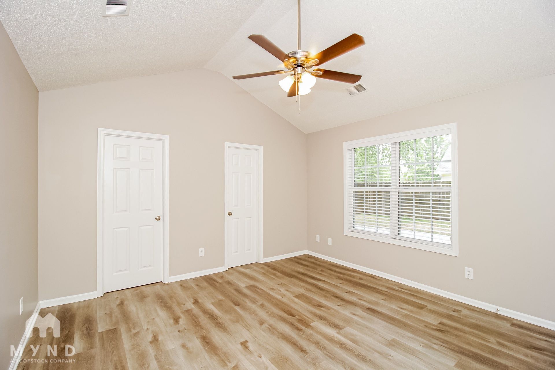 Building Photo - 142 Hunterian Pl