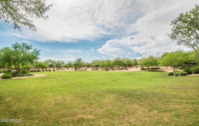 Building Photo - 3652 E Covey Ln