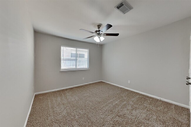 Building Photo - 3514 Bramble Fern Pl