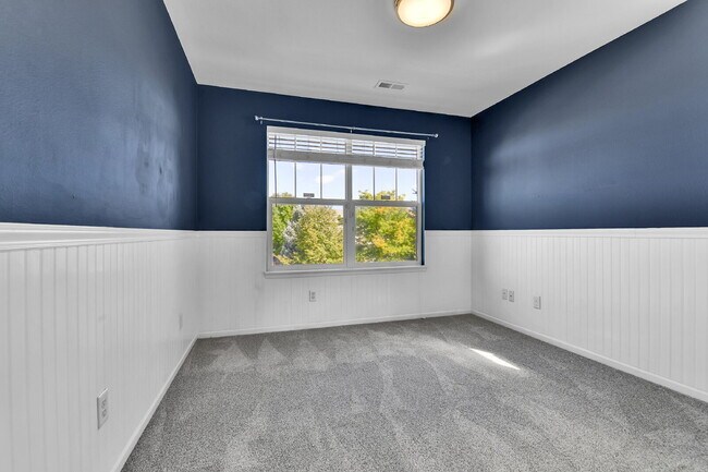 Building Photo - $2,995 - 4 Bed, 2.5 Bath Home in Parker wi...