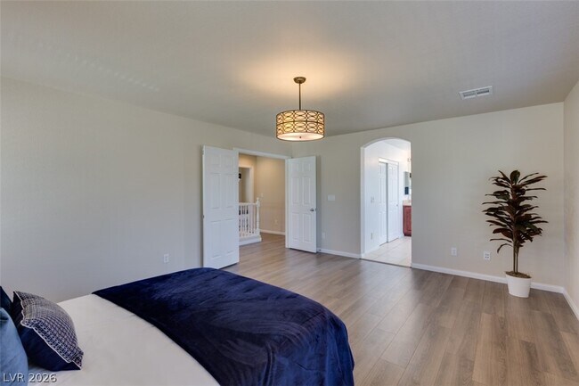Building Photo - 3305 Umbria Gardens Ave