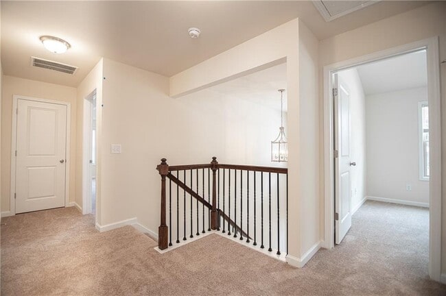 Building Photo - 5863 Krim Dr