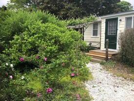 Building Photo - 35 Warren Ave