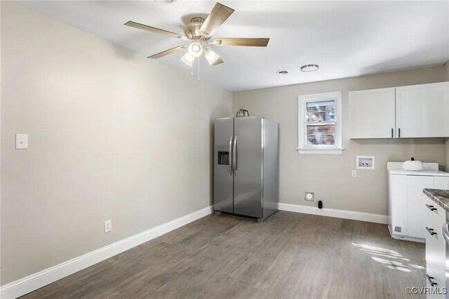 Building Photo - 63 W 29th St