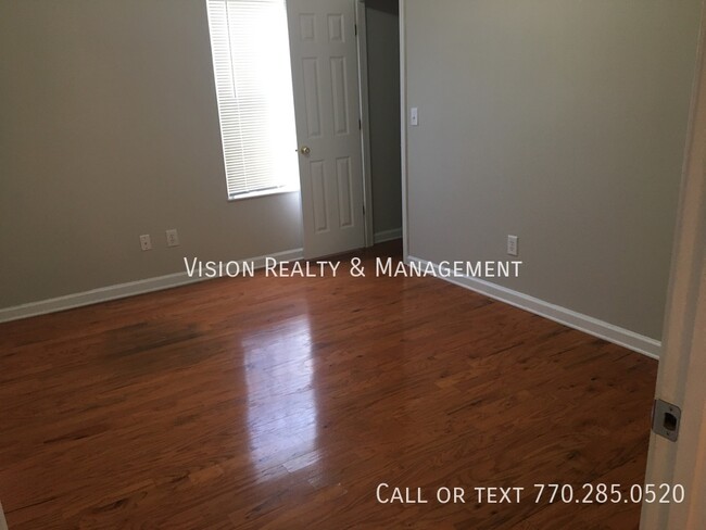 Building Photo - 3BR/2BA  Home Lithonia