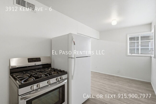 Building Photo - 3912 Kemp Ave