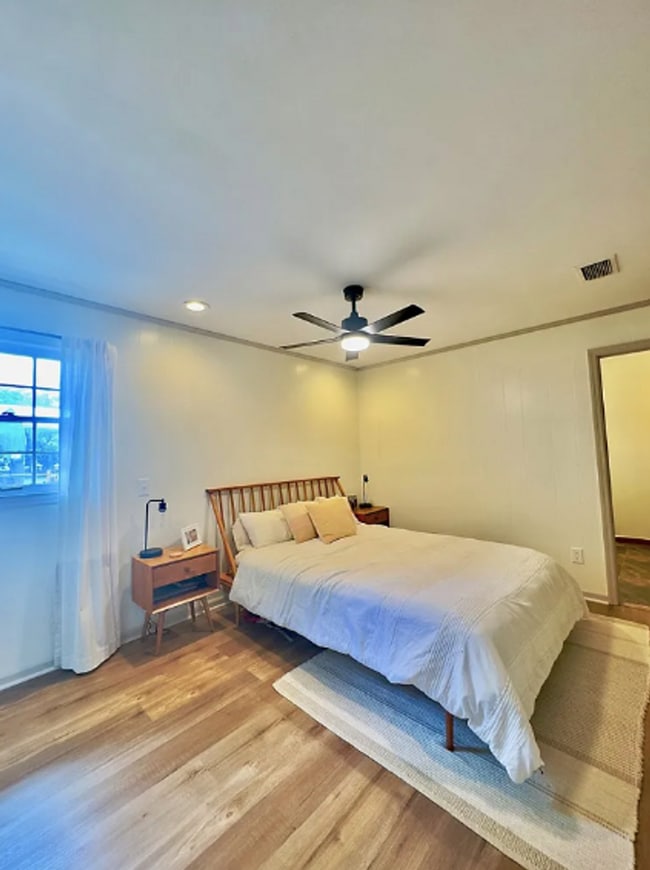 Building Photo - featuring an open layout - rent to own!