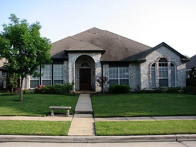 Primary Photo - 5905 Longo Dr