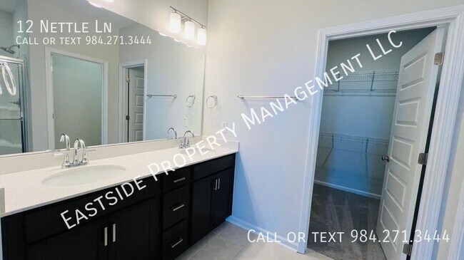 Building Photo - 12 Nettle Ln