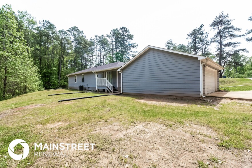 Building Photo - 2430 Freeman Rd