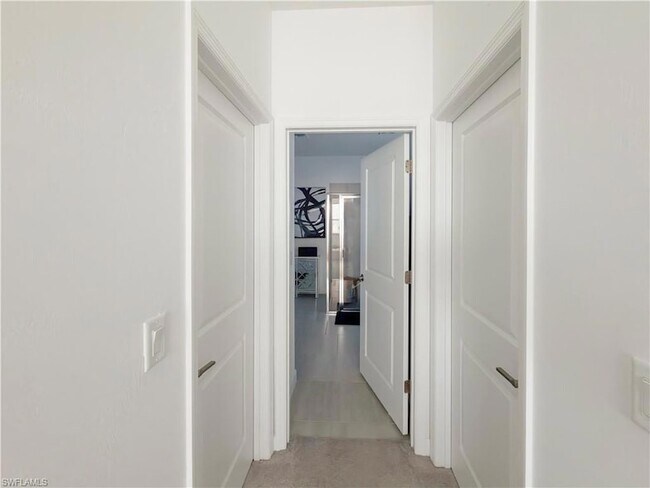 Building Photo - 18347 Ridgeline Dr