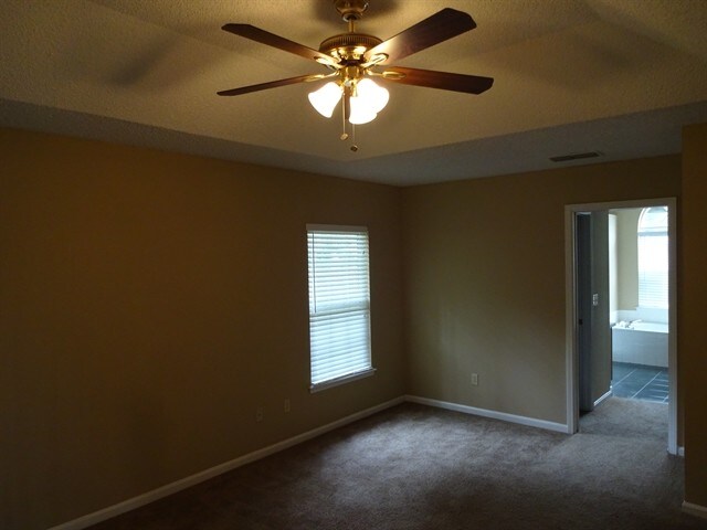 Building Photo - 2291 Osceola Forest Court