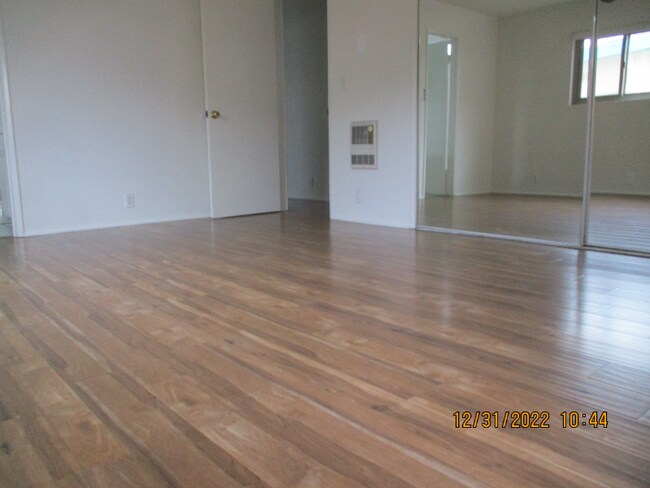 Building Photo - 100 S El Camino Real