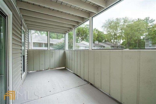 Building Photo - 306 Wynnes Ridge Cir SE