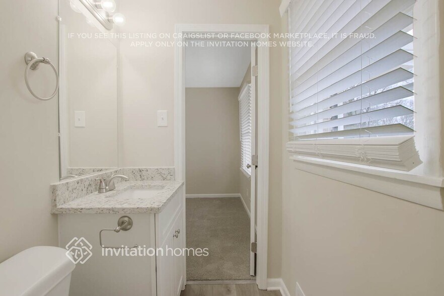 Building Photo - 3881 Blythewood Cir